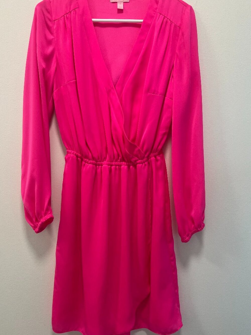 Lilly Pulitzer Long Sleeve Plunge Neck Wrap Silhouette Dress Hot Pink Small